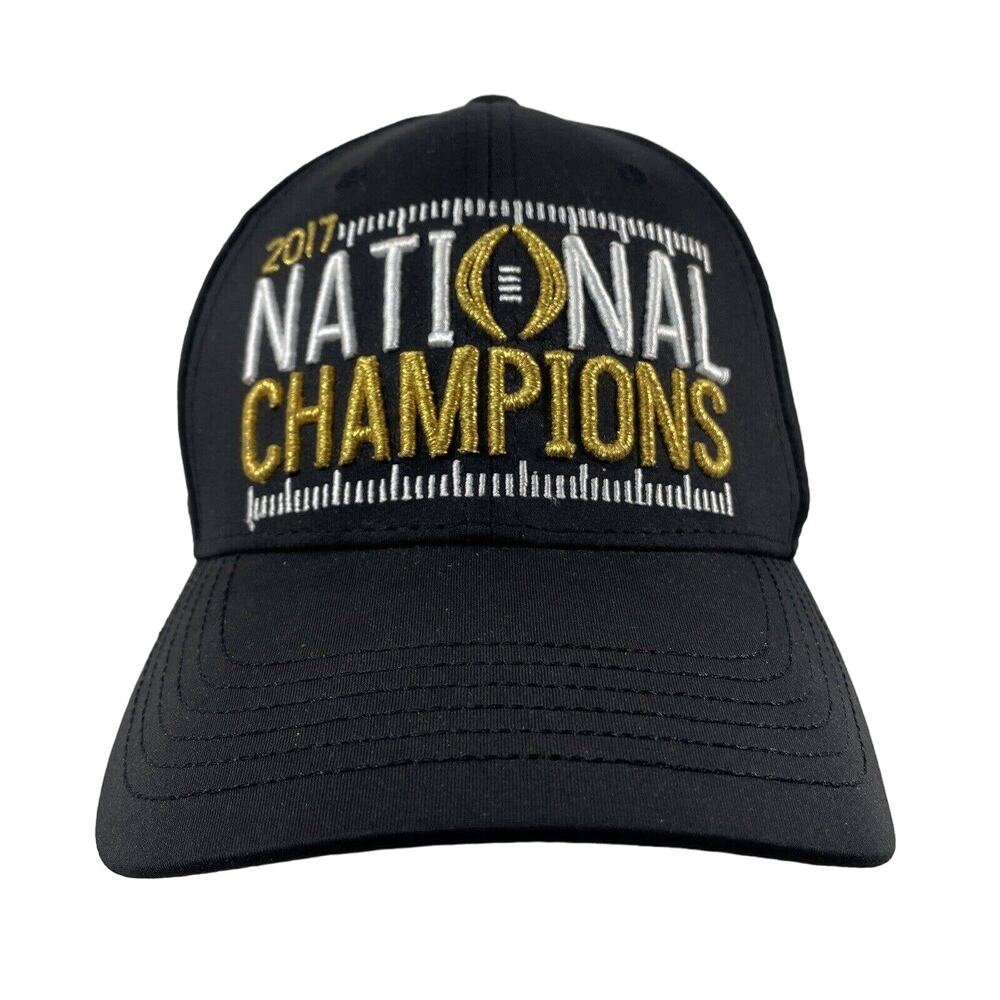 Alabama Crimson Tide 2017 National Champions Top of the‎ World Hat Cap